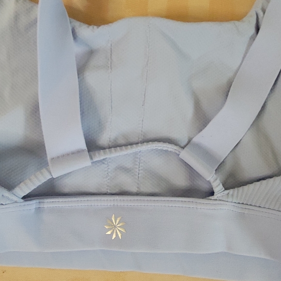 Athleta Baby Blue Ribbed Workout Bra - Picture 3 of 4